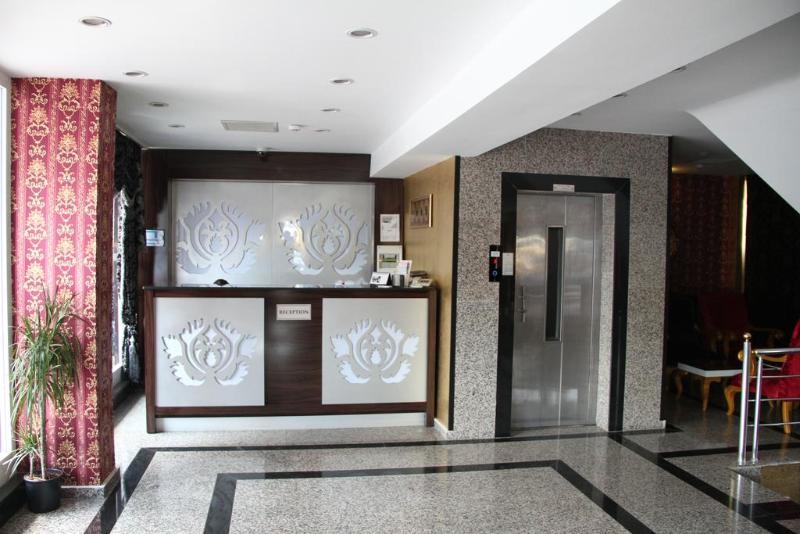 Lara Atalla Hotel 安塔利亚 外观 照片